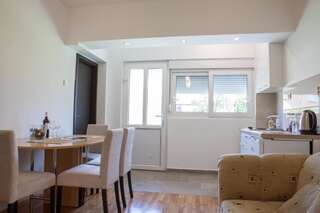 Апартаменты Apartments Heaven Цетине Апартаменты с террасой-28